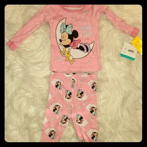 Brand New Baby Girls Minnie Mouse Pajamas (12 mont